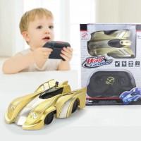 Машинка на радиоупровлении (ездит по стенам) WALL CLIMBER 2016-1