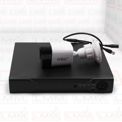 Комплект видеонаблюдения, гибридный видеорегистратор + 8 камер DVR KIT 945 (H.264 AHD)